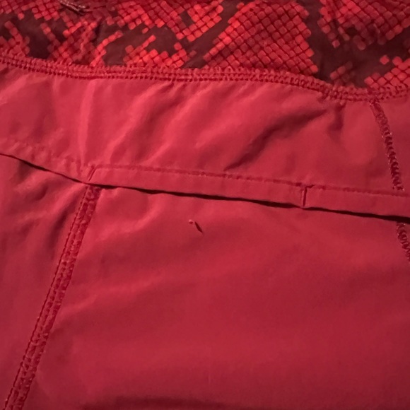 Lululemon Red Python Snake Print waistband - Picture 5 of 5